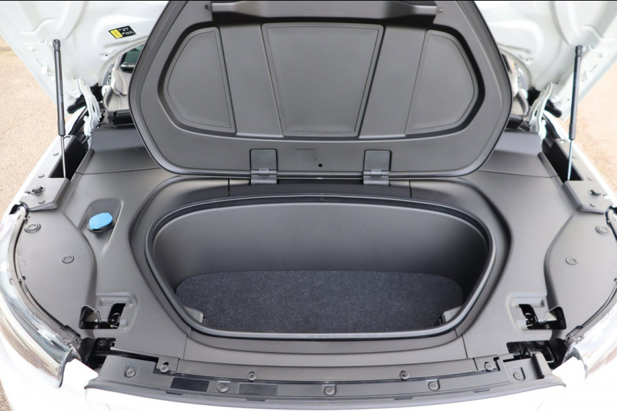 Volvo XC40 Recharge P8 AWD R-Design Org.NL Parelmoer el.trekhaak leer+vw el.klep camera SOH 91,64%
