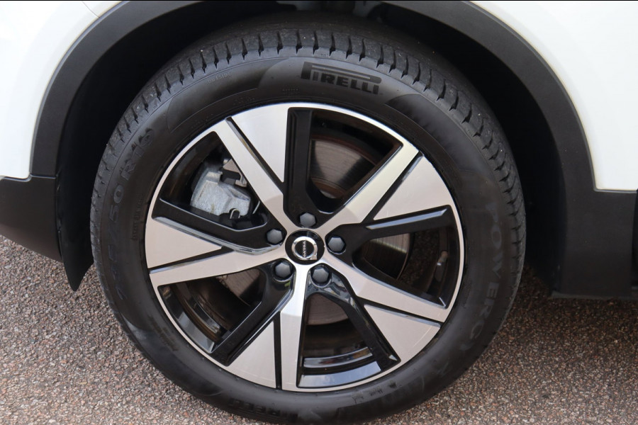 Volvo XC40 Recharge P8 AWD R-Design Org.NL Parelmoer el.trekhaak leer+vw el.klep camera SOH 91,64%