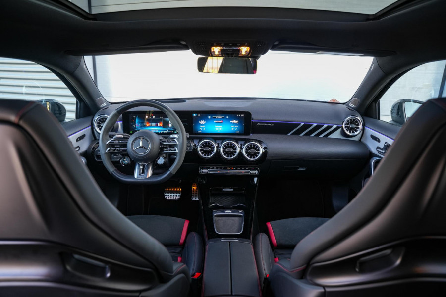 Mercedes-Benz A-Klasse AMG 45 S 4MATIC+ Burmester Aero Schaalstoelen 360 Camera Memory Stoelen HUD 422PK!