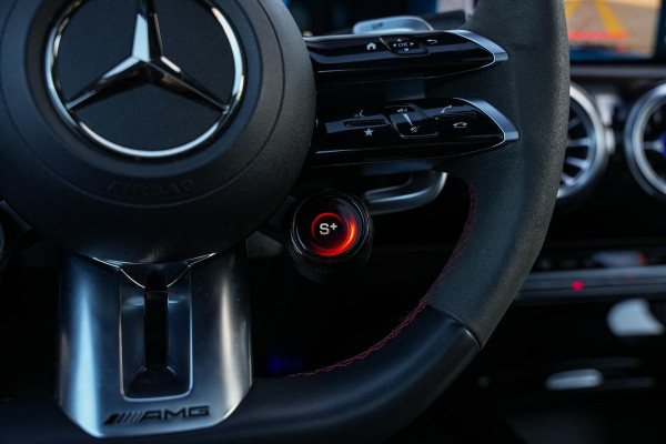 Mercedes-Benz A-Klasse AMG 45 S 4MATIC+ Burmester Aero Schaalstoelen 360 Camera Memory Stoelen HUD 422PK!