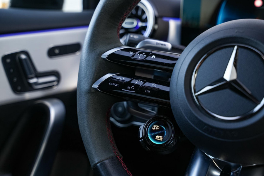 Mercedes-Benz A-Klasse AMG 45 S 4MATIC+ Burmester Aero Schaalstoelen 360 Camera Memory Stoelen HUD 422PK!