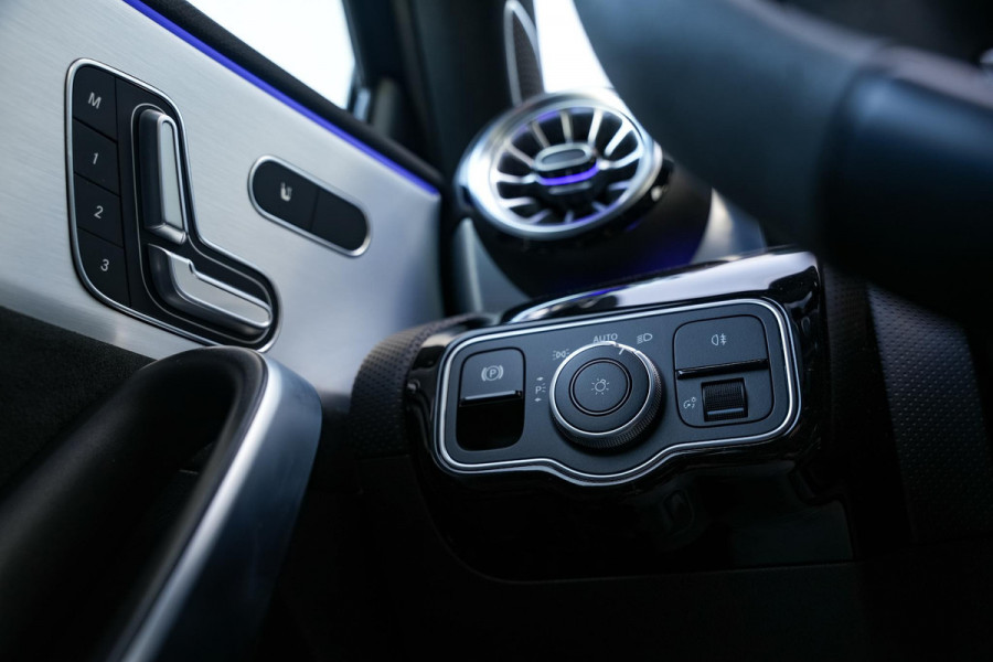 Mercedes-Benz A-Klasse AMG 45 S 4MATIC+ Burmester Aero Schaalstoelen 360 Camera Memory Stoelen HUD 422PK!