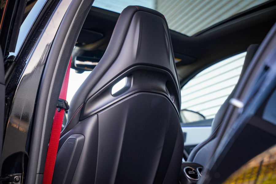 Mercedes-Benz A-Klasse AMG 45 S 4MATIC+ Burmester Aero Schaalstoelen 360 Camera Memory Stoelen HUD 422PK!