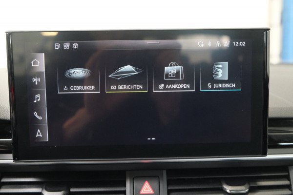 Audi A4 Avant 35 TFSI Launch edition Business Automaat - Airco, Cruise, Navi, PDC, Trekhaak.