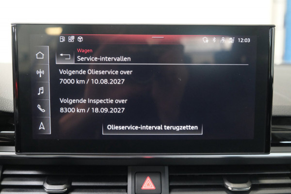 Audi A4 Avant 35 TFSI Launch edition Business Automaat - Airco, Cruise, Navi, PDC, Trekhaak.