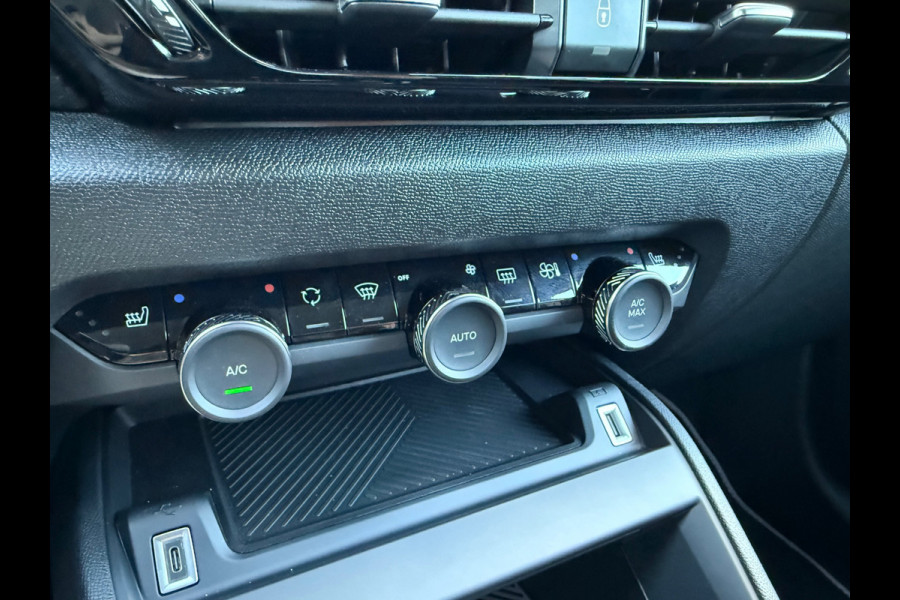 Citroën C4 1.2 Hybrid 145pk Collection - Automaat - Navi - Camera - Winterpakket - Org.NL