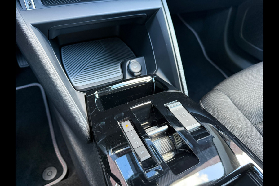 Citroën C4 1.2 Hybrid 145pk Collection - Automaat - Navi - Camera - Winterpakket - Org.NL