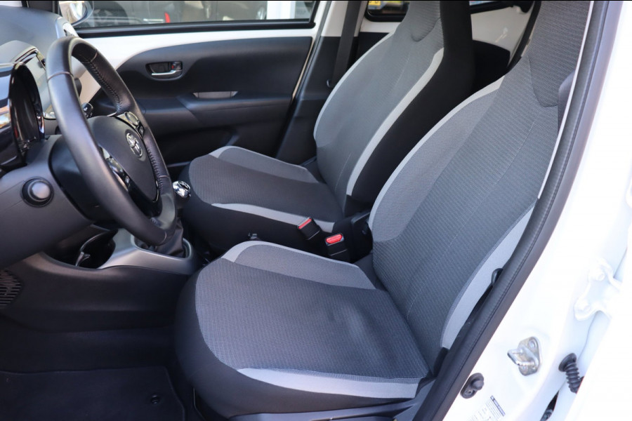 Toyota Aygo 1.0 VVT-i x-joy Org.NL camera ecc carplay lane-assist