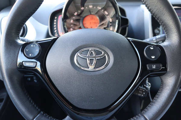 Toyota Aygo 1.0 VVT-i x-joy Org.NL camera ecc carplay lane-assist
