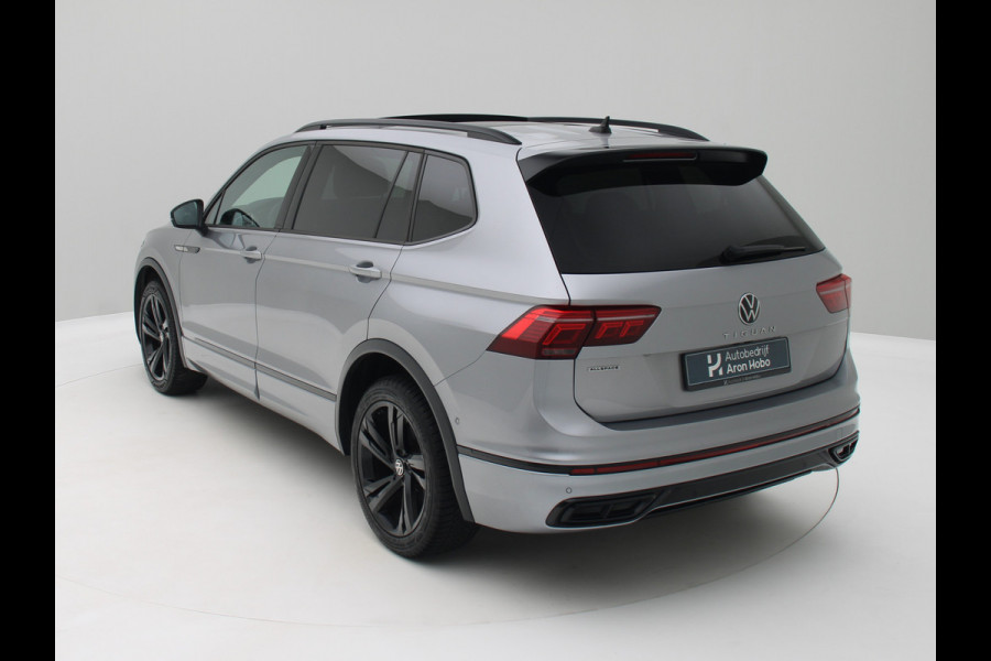 Volkswagen Tiguan Allspace 1.5 TSI R-Line 7p. Pano, Trekhaak, Stoelverwarming/ventilatie