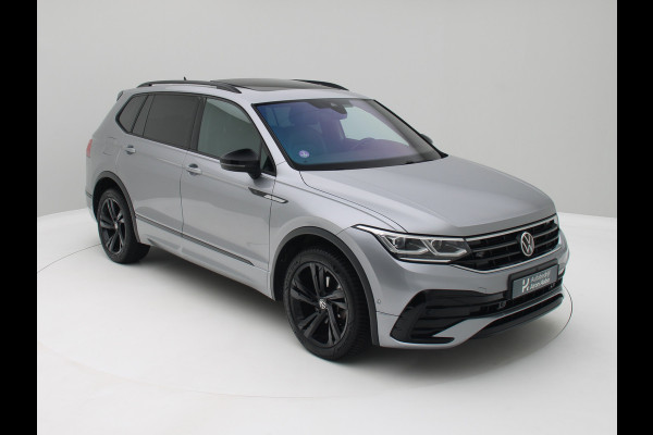 Volkswagen Tiguan Allspace 1.5 TSI R-Line 7p. Pano, Trekhaak, Stoelverwarming/ventilatie
