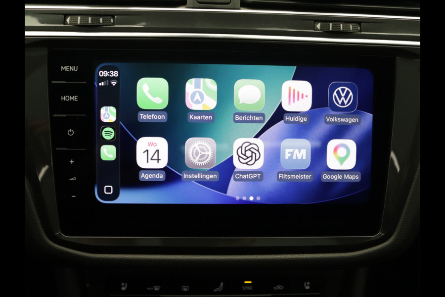 Volkswagen Tiguan Allspace 1.5 TSI R-Line 7p. Pano, Trekhaak, Stoelverwarming/ventilatie