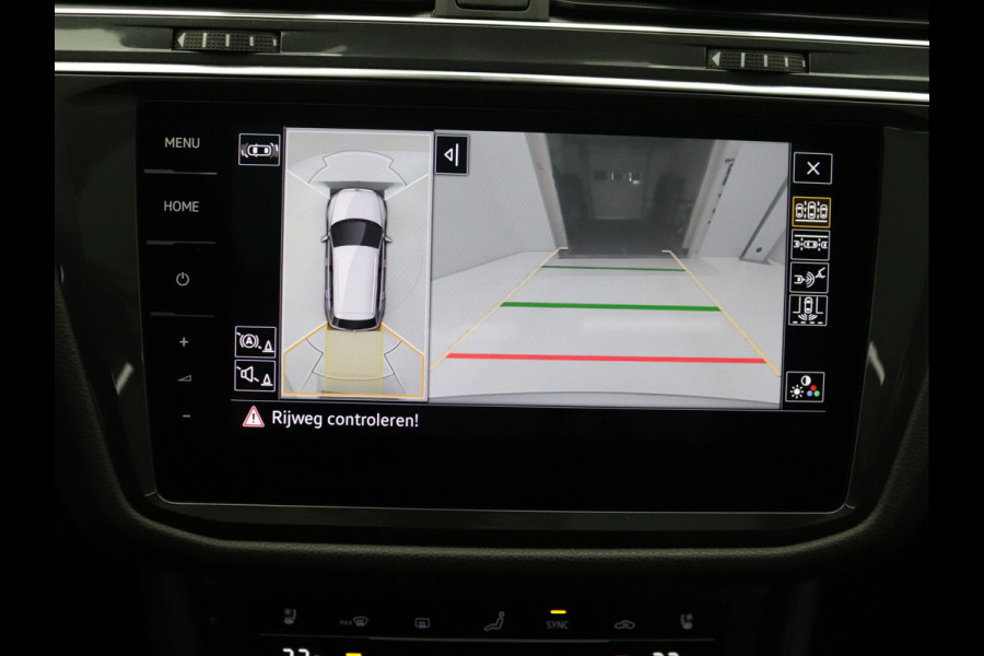 Volkswagen Tiguan Allspace 1.5 TSI R-Line 7p. Pano, Trekhaak, Stoelverwarming/ventilatie