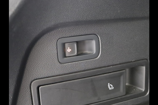 Volkswagen Tiguan Allspace 1.5 TSI R-Line 7p. Pano, Trekhaak, Stoelverwarming/ventilatie