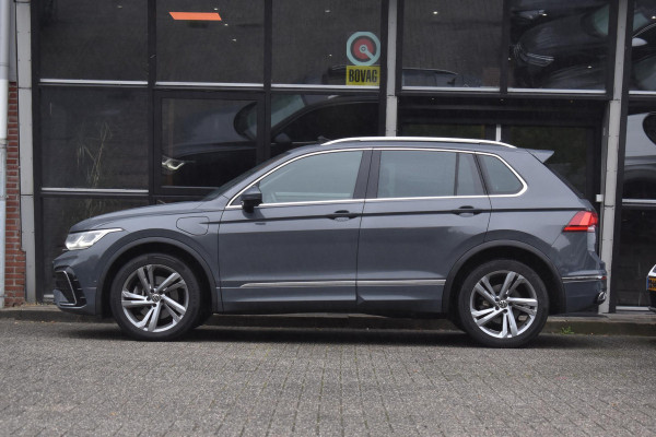 Volkswagen Tiguan 1.4 TSI eHybrid 3X R-Line Pano HUD Camera Trekhaak