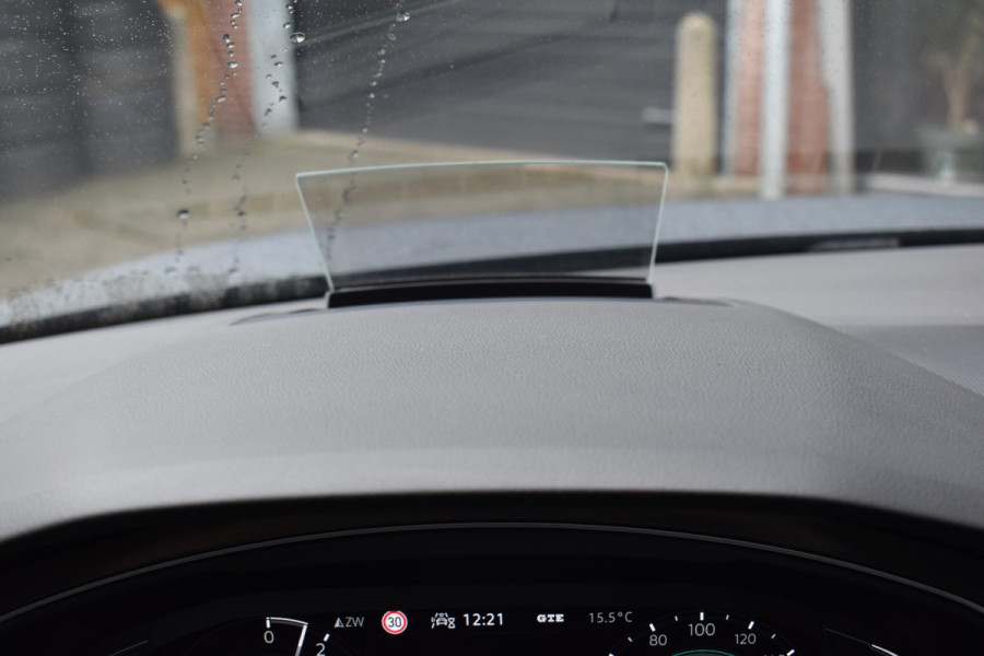 Volkswagen Tiguan 1.4 TSI eHybrid 3X R-Line Pano HUD Camera Trekhaak