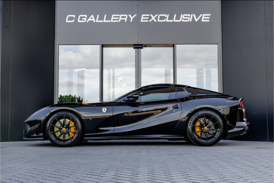 Ferrari 812 GTS 6.5 V12 HELE - Incl BTW | Nero Daytona | Lift | Carbon Seats | Passenger Display | JBL | ADAS Pack