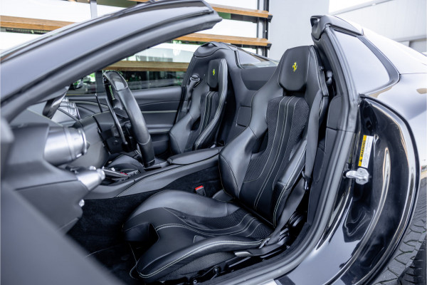 Ferrari 812 GTS 6.5 V12 HELE - Incl BTW | Nero Daytona | Lift | Carbon Seats | Passenger Display | JBL | ADAS Pack