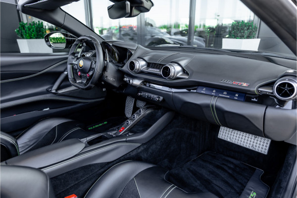 Ferrari 812 GTS 6.5 V12 HELE - Incl BTW | Nero Daytona | Lift | Carbon Seats | Passenger Display | JBL | ADAS Pack