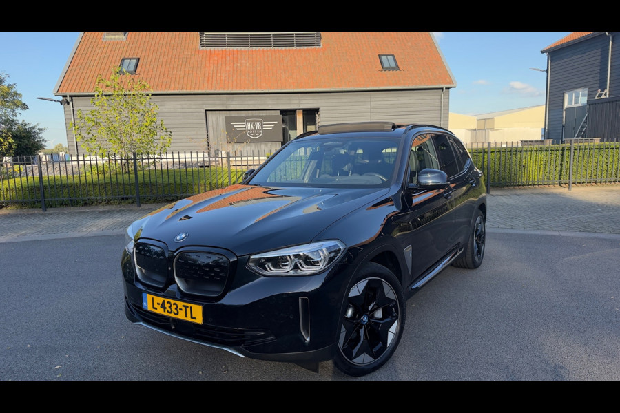 BMW iX3 High Executive 80 kWh SOH 98% PANORAMADAK/HEAD-UP/HARMANKARDON/ /TREKHAAK/LEER FULL-LED |360'' CAMERA |