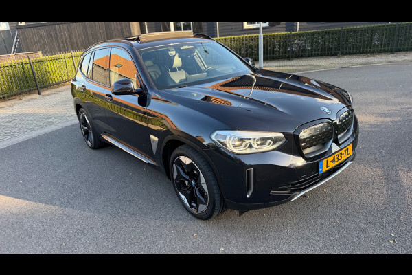 BMW iX3 High Executive 80 kWh SOH 98% PANORAMADAK/HEAD-UP/HARMANKARDON/ /TREKHAAK/LEER FULL-LED |360'' CAMERA |