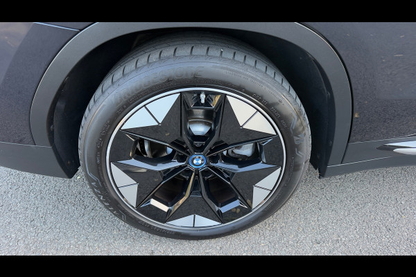 BMW iX3 High Executive 80 kWh SOH 98% PANORAMADAK/HEAD-UP/HARMANKARDON/ /TREKHAAK/LEER FULL-LED |360'' CAMERA |