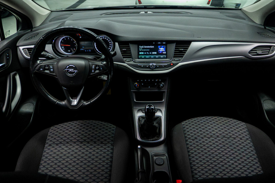 Opel Astra Sports Tourer 1.2T Navi Stoel- & stuurverw. Airco Carplay PDC Cruise BTW auto