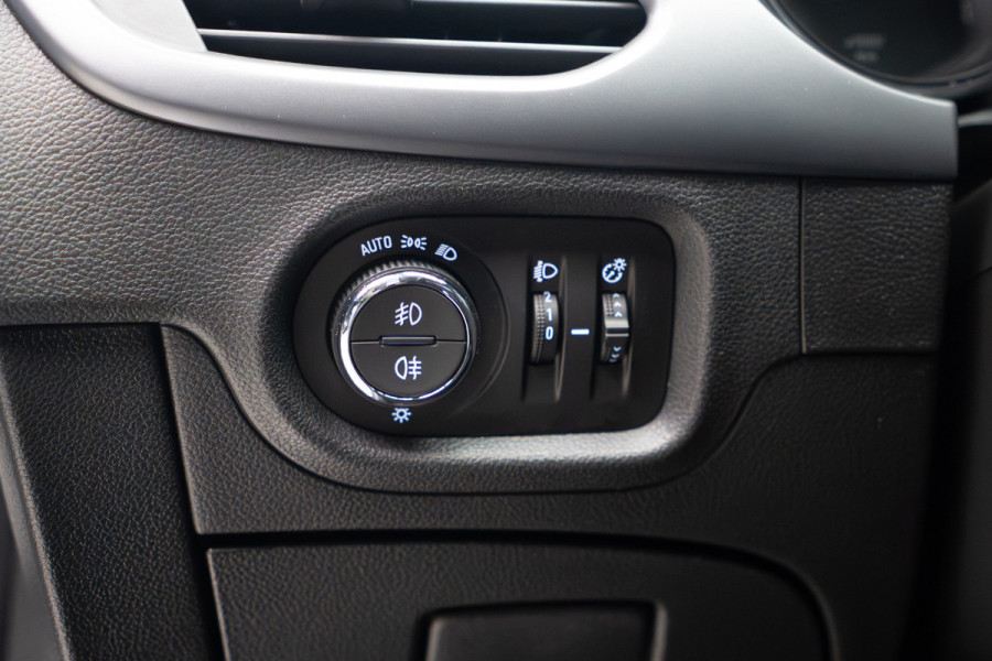 Opel Astra Sports Tourer 1.2T Navi Stoel- & stuurverw. Airco Carplay PDC Cruise BTW auto