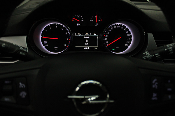 Opel Astra Sports Tourer 1.2 T Navi Airco Cruise PDC BTWauto Sportstoelen Carplay 1e eigenaar