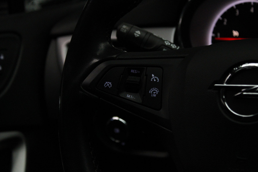 Opel Astra Sports Tourer 1.2 T Navi Airco Cruise PDC BTWauto Sportstoelen Carplay 1e eigenaar