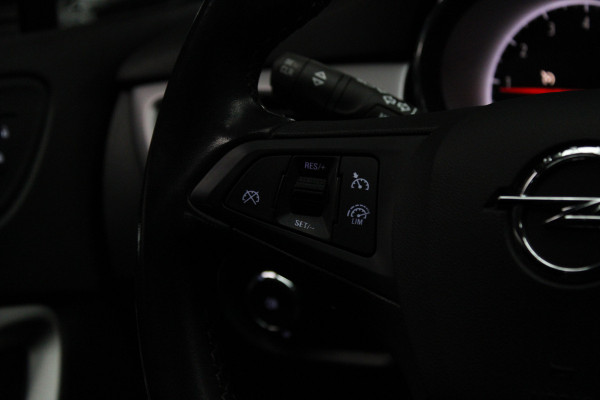 Opel Astra Sports Tourer 1.2 T Navi Airco Cruise PDC BTWauto Sportstoelen Carplay 1e eigenaar