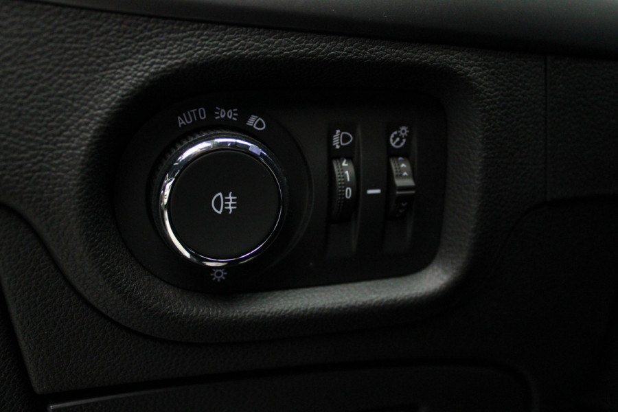 Opel Astra Sports Tourer 1.2 T Navi Airco Cruise PDC BTWauto Sportstoelen Carplay 1e eigenaar