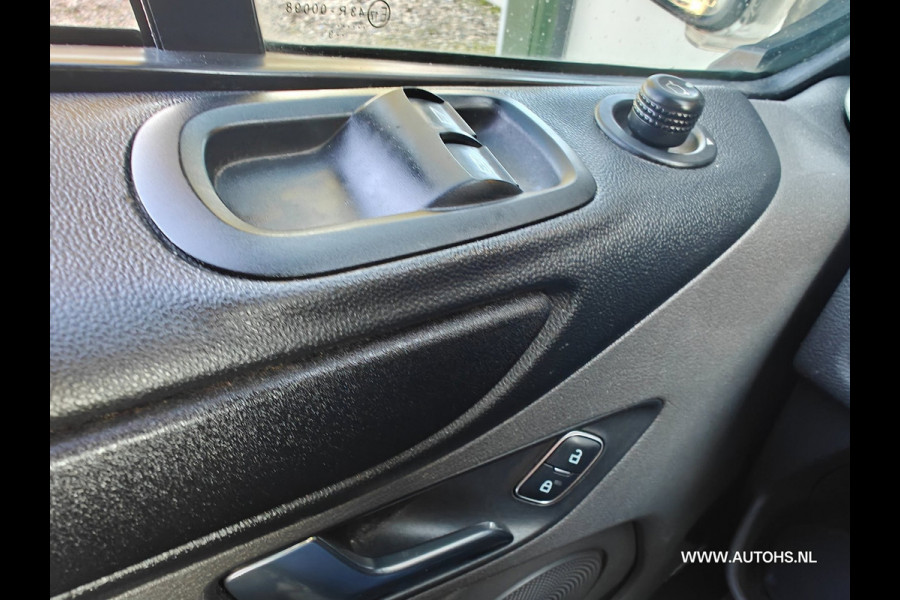 Ford Transit Custom 320 2.0 TDCI L2H2 Trend, 1e Eig , Euro 6 , Cruise camera , apk maart 2027 , nette bus , ex overheid.