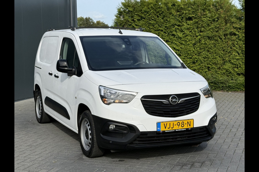 Opel Combo 1.5D 102 PK / L1H1 / 1e EIG. / TREKHAAK / BOTT INRICHTING / CAMERA / CARPLAY / AIRCO