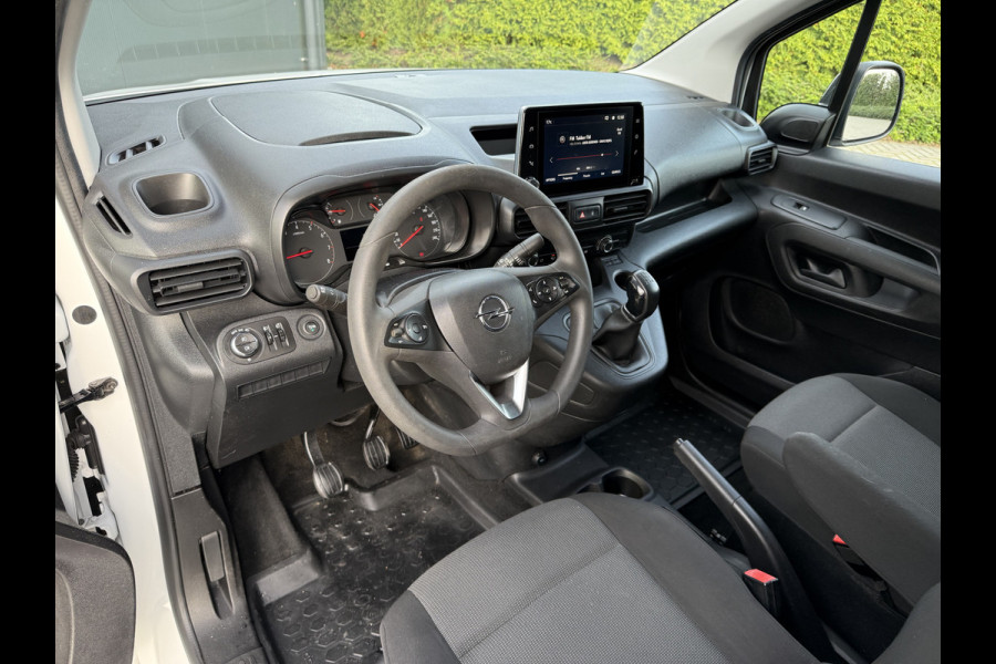 Opel Combo 1.5D 102 PK / L1H1 / 1e EIG. / TREKHAAK / BOTT INRICHTING / CAMERA / CARPLAY / AIRCO