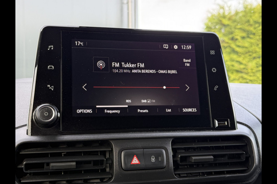 Opel Combo 1.5D 102 PK / L1H1 / 1e EIG. / TREKHAAK / BOTT INRICHTING / CAMERA / CARPLAY / AIRCO
