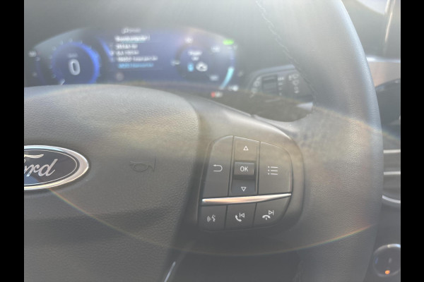 Ford Kuga 2.5 PHEV Titanium 225pk Adaptieve Cruise | Stoelverwarming | Head up Display | Achteruitrijcamera