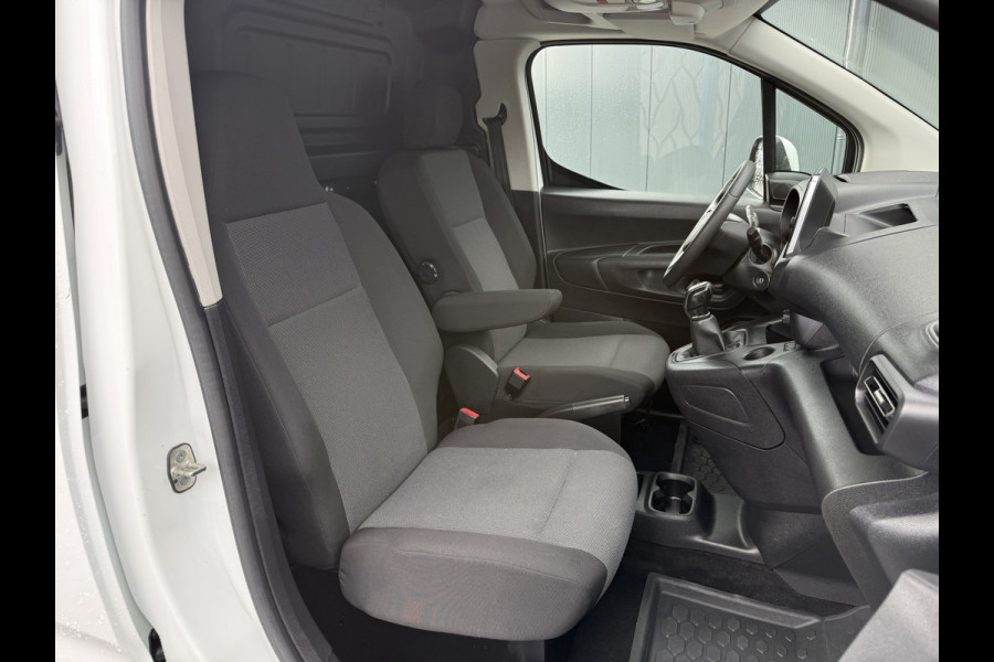 Opel Combo 1.5D 102 PK / L2H1 / 1e EIG. / BOTT INRICHTING / AIRCO / CRUISE / APPLE CARPLAY / ANDROID AUTO