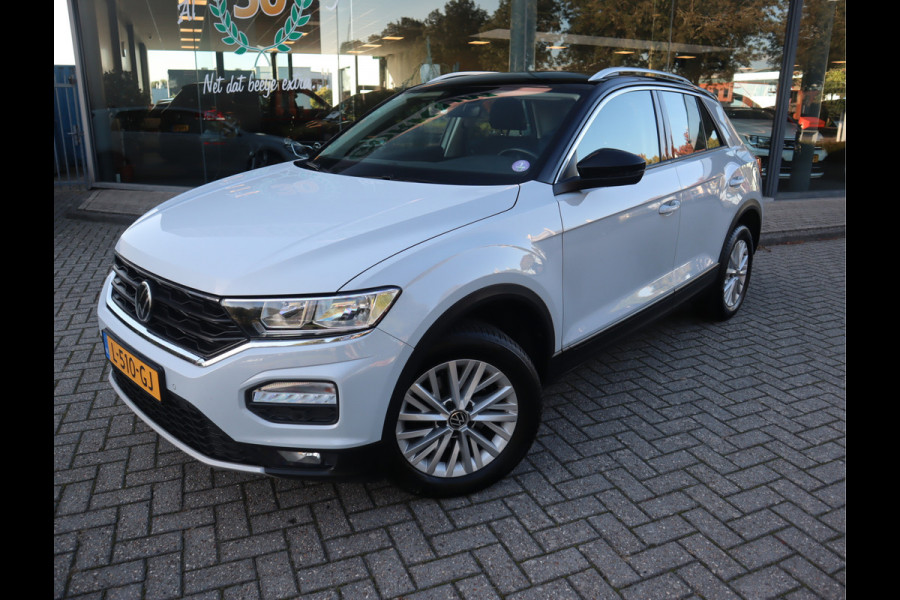 Volkswagen T-Roc 1.5 TSI Style Business Automaat Dealer onderhouden