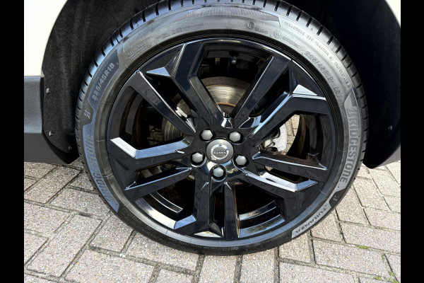 Volvo V40 Cross Country 1.5 T3 Nordic+ Luxury Panoramadak, 18''Lmv, Trekhaak