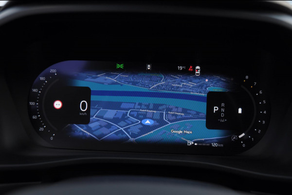 Volvo XC40 B3 177PK Automaat Plus Dark / Trekhaak / Navigatie / Adaptive Cruise / BLIS/ Harman Kardon / Stuur- & Stoelverwarming / Elektrische achterklep / Achteruitrijcamera / Elektrische stoelverst. met geheugen