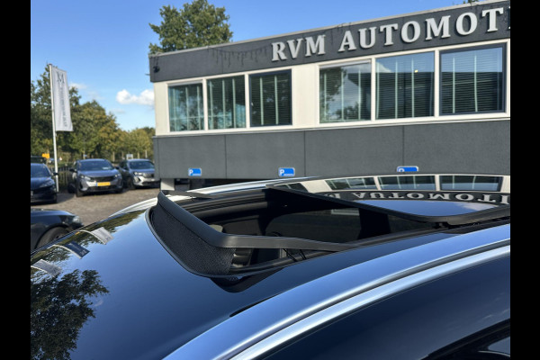 Volvo XC60 2.0 T8 Twin Engine AWD R-Design BOMVOL !! | DEALER ONDERHOUDEN | LUCHTVERING | ELK. TREKHAAK | STOEL + STUURVERWARMING | MEM. SEAT | CAMERA | RIJKLAAR INCL. 12 MND BOVAG GARANTIE |