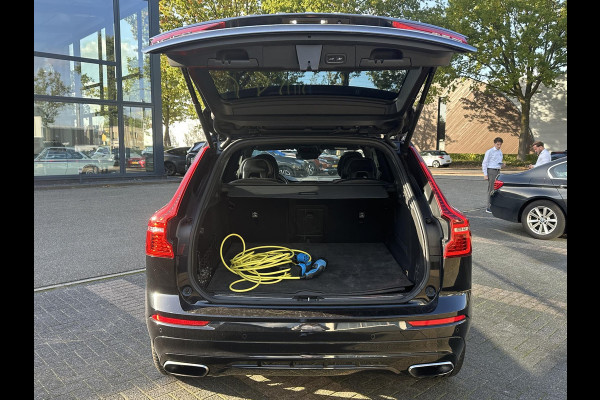 Volvo XC60 2.0 T8 Twin Engine AWD R-Design BOMVOL !! | DEALER ONDERHOUDEN | LUCHTVERING | ELK. TREKHAAK | STOEL + STUURVERWARMING | MEM. SEAT | CAMERA | RIJKLAAR INCL. 12 MND BOVAG GARANTIE |