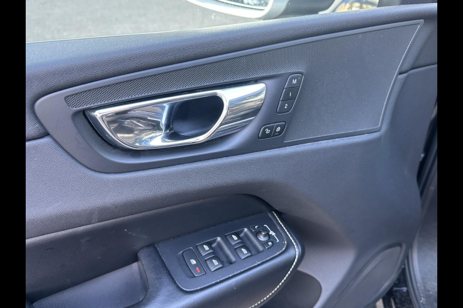 Volvo XC60 2.0 T8 Twin Engine AWD R-Design BOMVOL !! | DEALER ONDERHOUDEN | LUCHTVERING | ELK. TREKHAAK | STOEL + STUURVERWARMING | MEM. SEAT | CAMERA | RIJKLAAR INCL. 12 MND BOVAG GARANTIE |