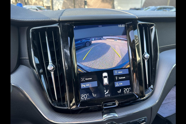 Volvo XC60 2.0 T8 Twin Engine AWD R-Design BOMVOL !! | DEALER ONDERHOUDEN | LUCHTVERING | ELK. TREKHAAK | STOEL + STUURVERWARMING | MEM. SEAT | CAMERA | RIJKLAAR INCL. 12 MND BOVAG GARANTIE |
