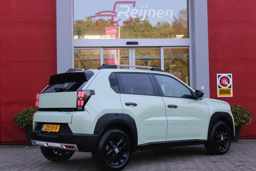 Fiat Grande Panda 1.2 Hybrid ICON PACK STYLE | BESCHERMPLATEN VOOR EN ACHTER IN "SILVER METAL DIAMOND DESIGN" | DAKRAILS IN HET ZWART EN ZILVERGRIJS UITGEVOERD | ZWARTE ACCENTEN RONDOM RAAMOMLIJSTING | MIDDENARMSTEUN | DRAADLOOS APPLE CARPLAY/ANDROID AUTO | PARKEERNSENSOREN VOOR & ACHTER | PACK STYLE: (16" LICHTMETALEN VELGEN HOOGGLANS ZWART, DAKRAILS ZWART, EXTRA GETINTE ACHTERRUITEN, IN HOOGTE VERSTELBARE PASSAGIERSSTOEL, MIDDENARMSTEUN, STYLE VOOR EN ACHTERBUMPER, STYLE DASHBOARD) | AQUA AZURE |