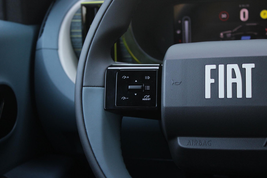 Fiat Grande Panda 1.2 Hybrid ICON PACK STYLE | BESCHERMPLATEN VOOR EN ACHTER IN "SILVER METAL DIAMOND DESIGN" | DAKRAILS IN HET ZWART EN ZILVERGRIJS UITGEVOERD | ZWARTE ACCENTEN RONDOM RAAMOMLIJSTING | MIDDENARMSTEUN | DRAADLOOS APPLE CARPLAY/ANDROID AUTO | PARKEERNSENSOREN VOOR & ACHTER | PACK STYLE: (16" LICHTMETALEN VELGEN HOOGGLANS ZWART, DAKRAILS ZWART, EXTRA GETINTE ACHTERRUITEN, IN HOOGTE VERSTELBARE PASSAGIERSSTOEL, MIDDENARMSTEUN, STYLE VOOR EN ACHTERBUMPER, STYLE DASHBOARD) | AQUA AZURE |