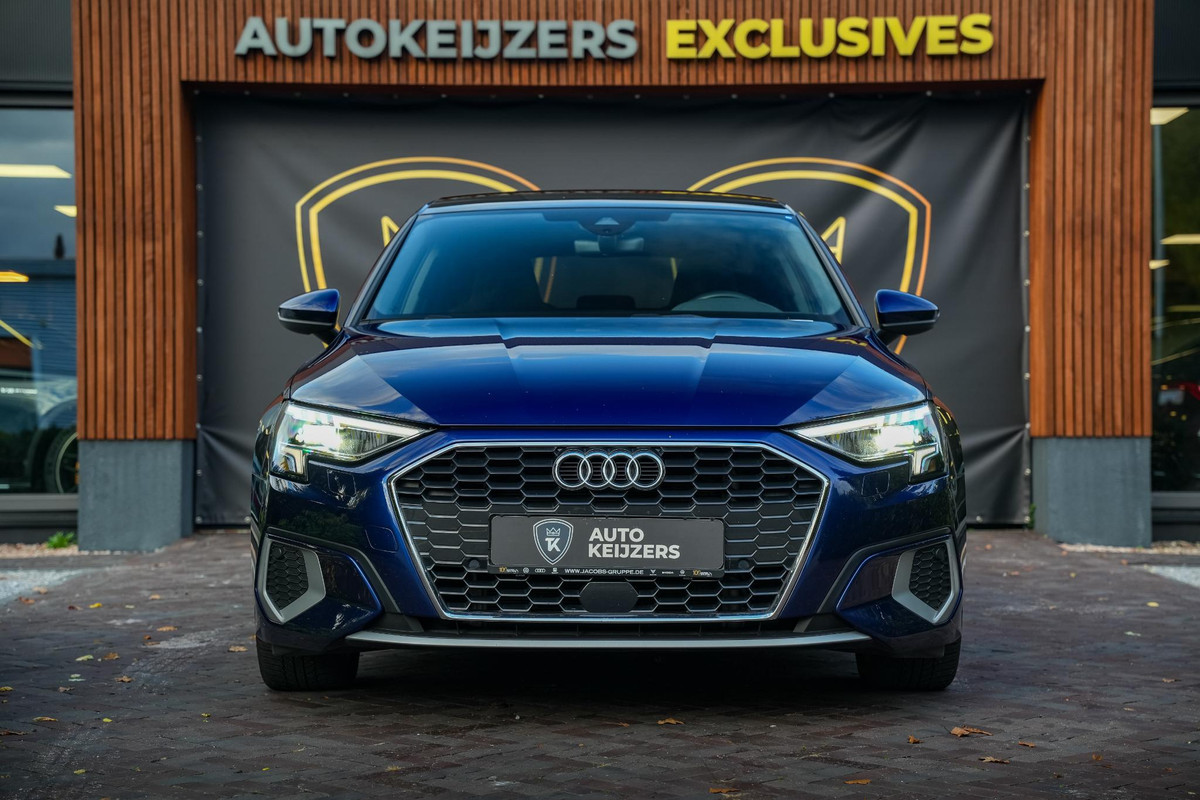 Audi A3 Sportback 40 TFSI e Edition 204 PK – Panoramadak • Adaptive Cruise • LED • Automaat