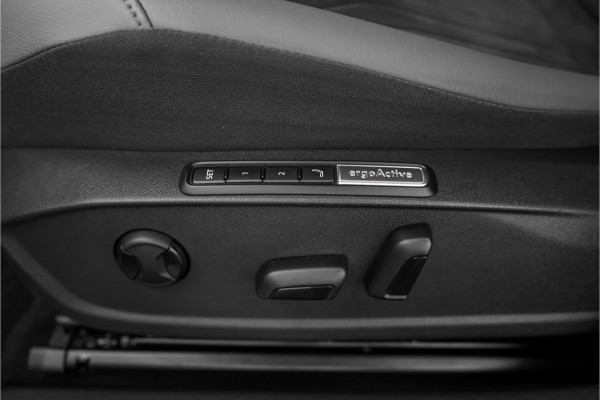Volkswagen ID.4 Pro 77 kWh Style Plus Memory Camera Stuurverw Ambiente