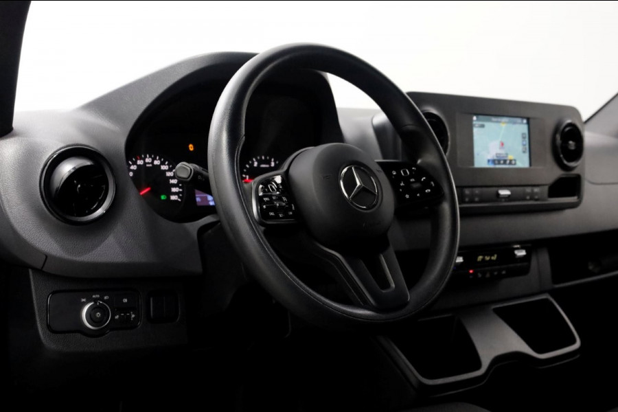 Mercedes-Benz Sprinter 317 CDI 170pk 9G Automaat Bakwagen met laadklep H232cm 04-2024